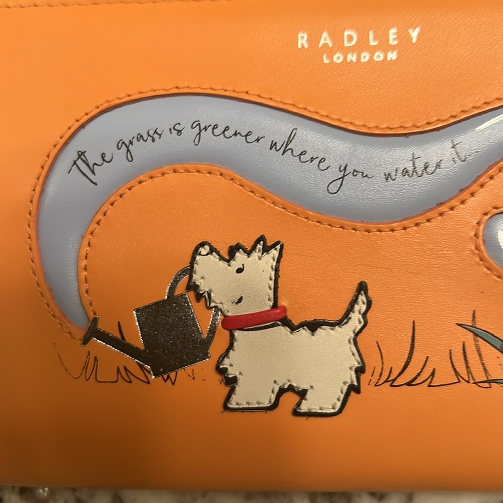 Radley London Medium Orange Wallet - Picture 6 of 6